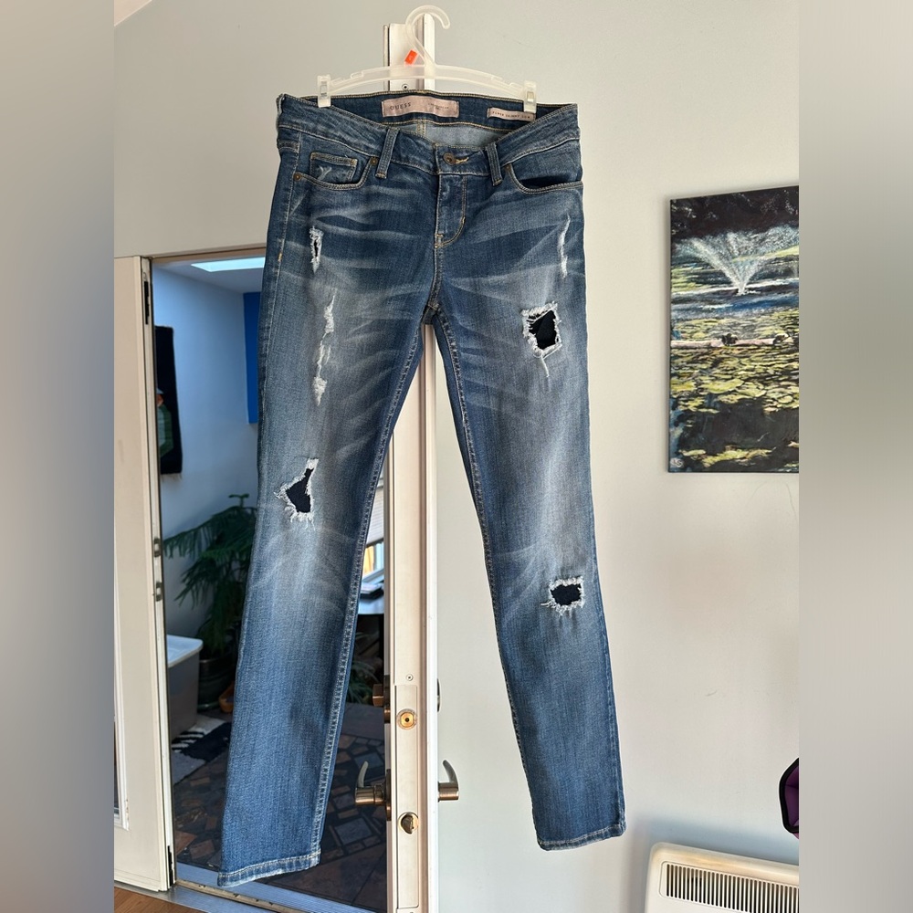Guess Jeans. Size 28